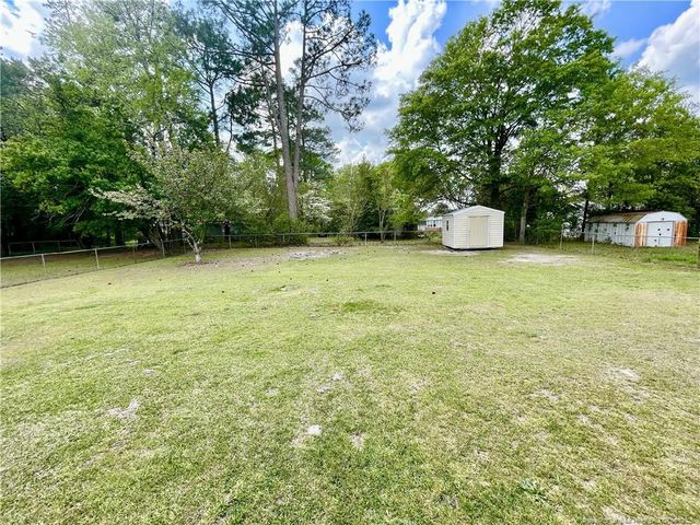 1414 Berkshire Road, Fayetteville, NC 28304