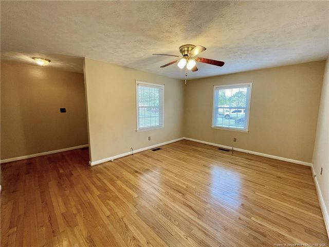 1414 Berkshire Road, Fayetteville, NC 28304
