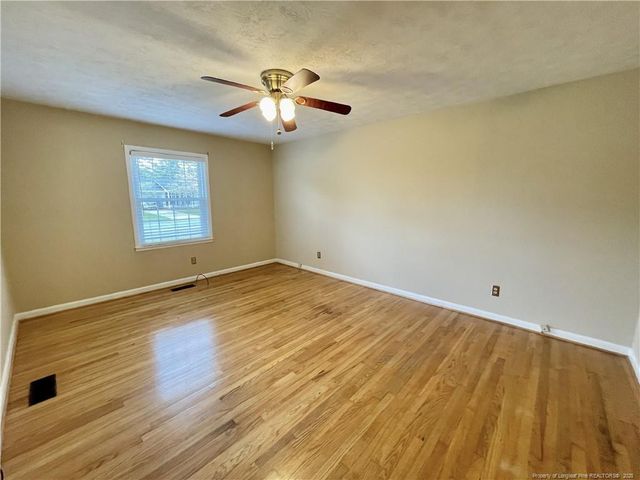 1414 Berkshire Road, Fayetteville, NC 28304