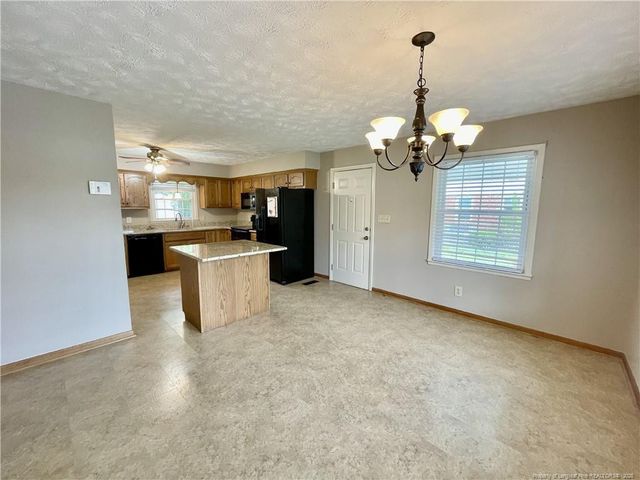 1414 Berkshire Road, Fayetteville, NC 28304