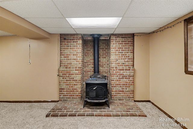 6007 Rockingham Drive, Lansing, MI 48911