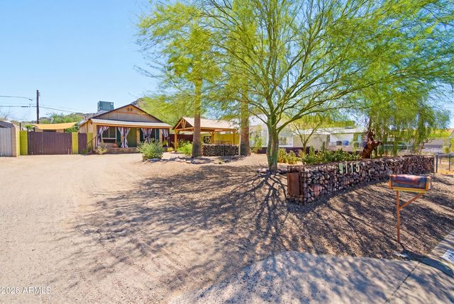 9115 N 13TH Street, Phoenix, AZ 85020