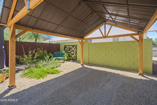 9115 N 13TH Street, Phoenix, AZ 85020