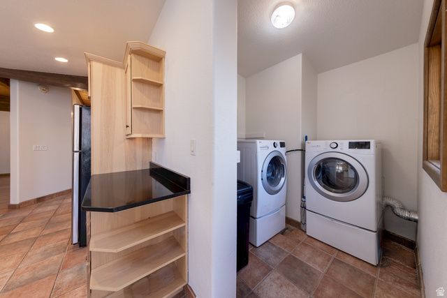 423 AMBER LN, Castle Valley, UT 84532