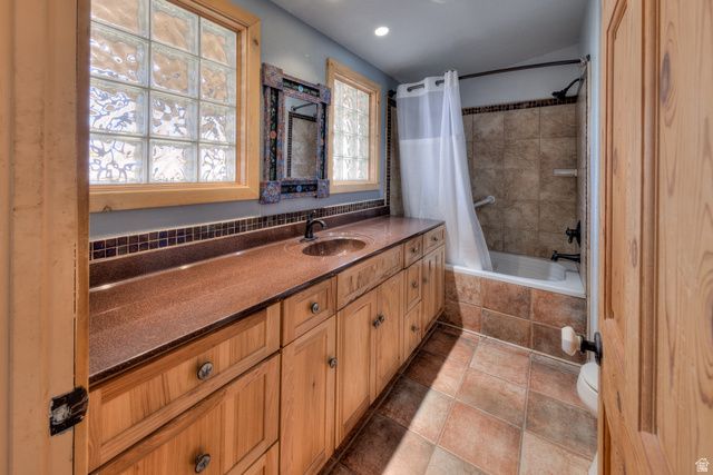 423 AMBER LN, Castle Valley, UT 84532