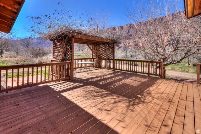 423 AMBER LN, Castle Valley, UT 84532