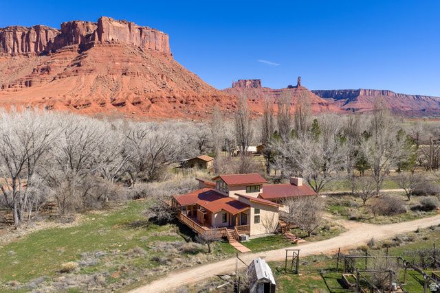 423 AMBER LN, Castle Valley, UT 84532