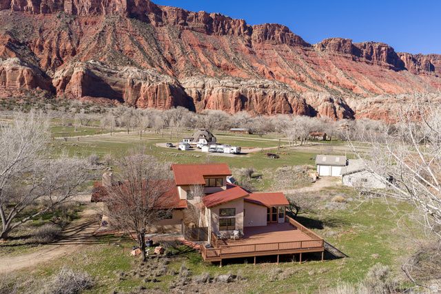 423 AMBER LN, Castle Valley, UT 84532