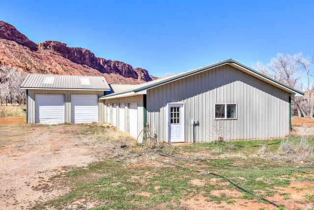 423 AMBER LN, Castle Valley, UT 84532