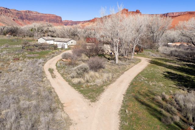 423 AMBER LN, Castle Valley, UT 84532