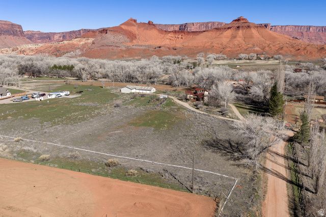 423 AMBER LN, Castle Valley, UT 84532