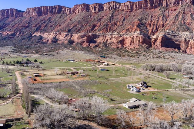 423 AMBER LN, Castle Valley, UT 84532