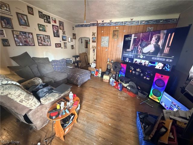 4610 Noble Street, Bellaire, OH 43906