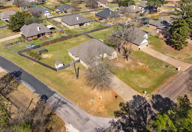 994 County Road 3504, Bullard, TX 75757