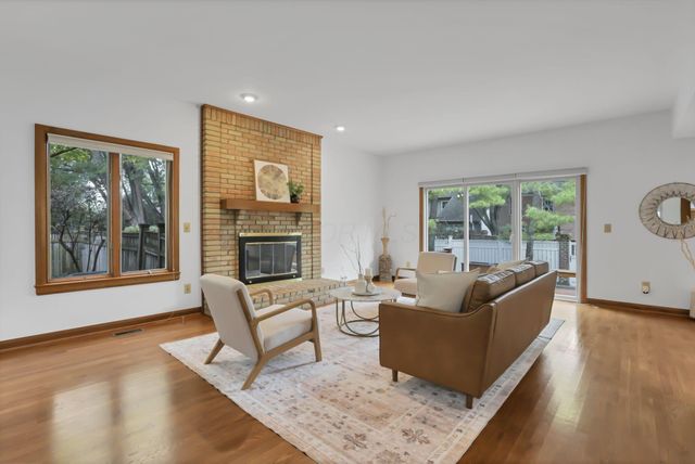 2252 Sedgwick Drive, Columbus, OH 43220