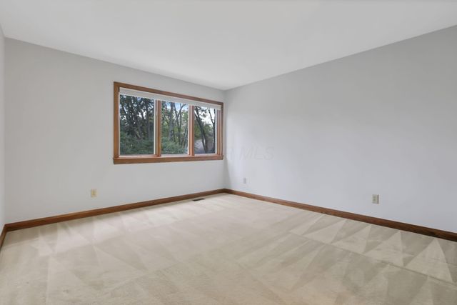 2252 Sedgwick Drive, Columbus, OH 43220