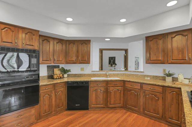 2252 Sedgwick Drive, Columbus, OH 43220
