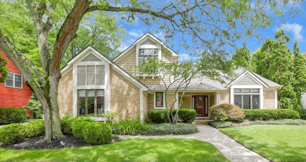 2252 Sedgwick Drive, Columbus, OH 43220