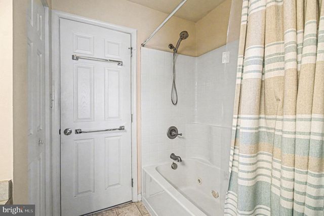 190 MELBOURNE LANE, Mechanicsburg, PA 17055