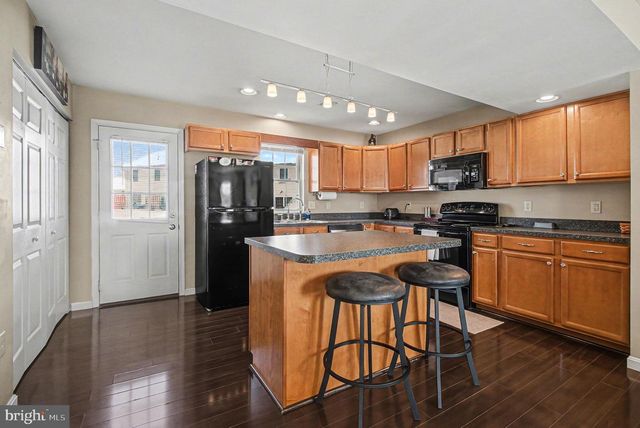 190 MELBOURNE LANE, Mechanicsburg, PA 17055