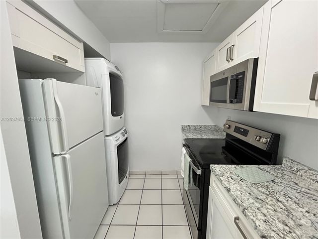 15332 SW 72nd St 6-22, Miami, FL 33193