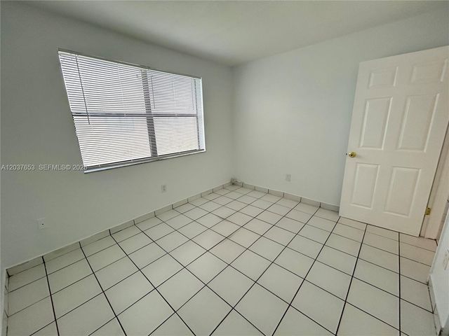 15332 SW 72nd St 6-22, Miami, FL 33193