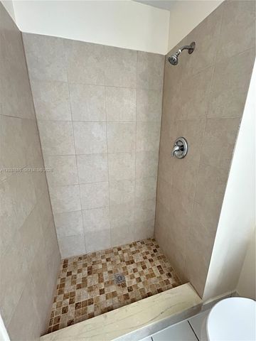15332 SW 72nd St 6-22, Miami, FL 33193