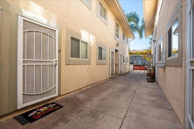 4353 E 51 st 6, San Diego, CA 92115