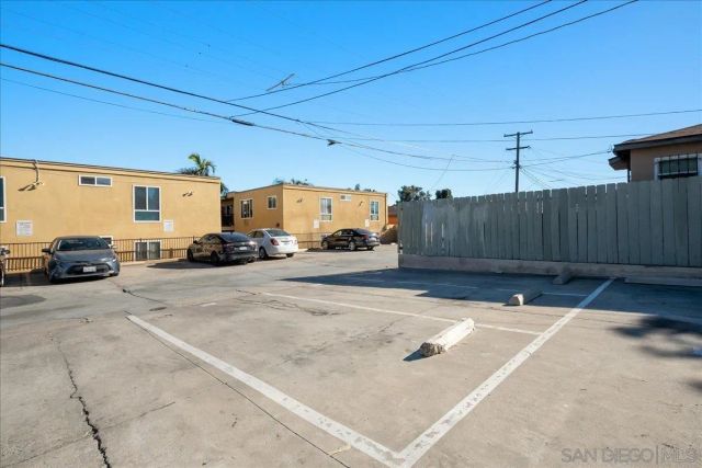 4353 E 51 st 6, San Diego, CA 92115