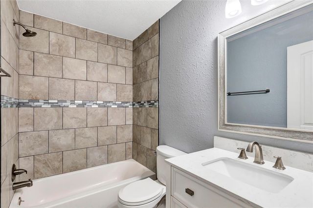 28603 Lochlevan Court, Huffman, TX 77336