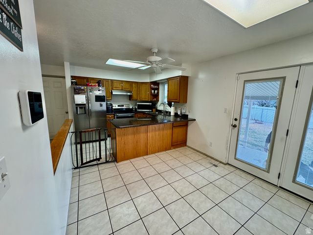 2581 W 5000 S, Roy, UT 84067