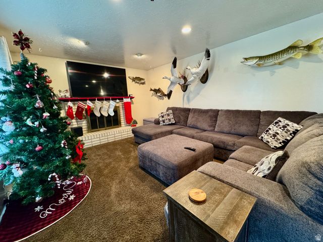 2581 W 5000 S, Roy, UT 84067