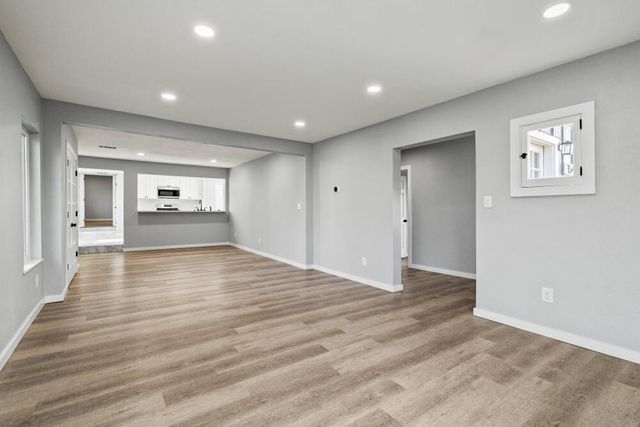 1545 N Eldorado Avenue, Klamath Falls, OR 97601