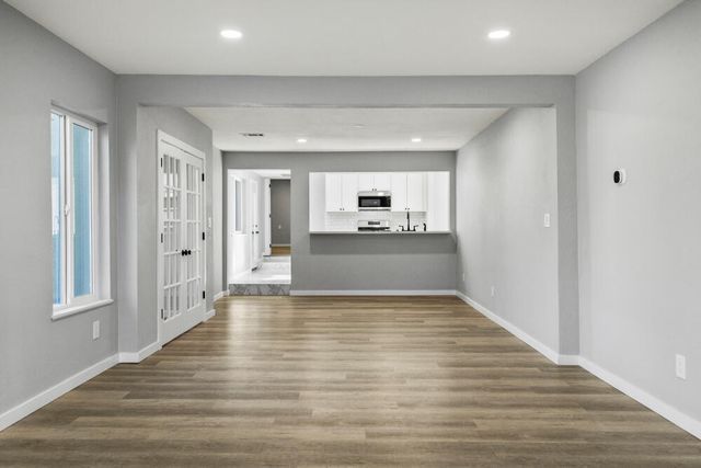 1545 N Eldorado Avenue, Klamath Falls, OR 97601