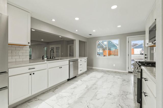 1545 N Eldorado Avenue, Klamath Falls, OR 97601