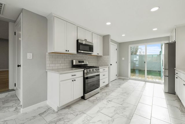 1545 N Eldorado Avenue, Klamath Falls, OR 97601