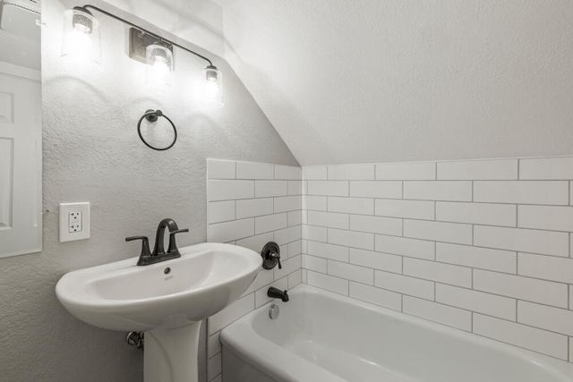 1545 N Eldorado Avenue, Klamath Falls, OR 97601