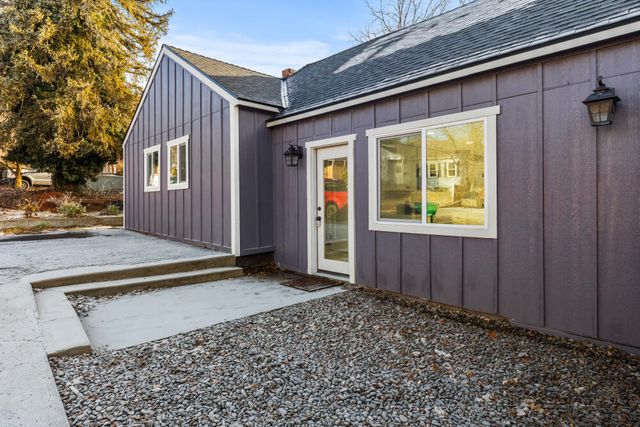 1545 N Eldorado Avenue, Klamath Falls, OR 97601