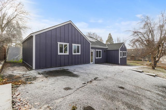 1545 N Eldorado Avenue, Klamath Falls, OR 97601