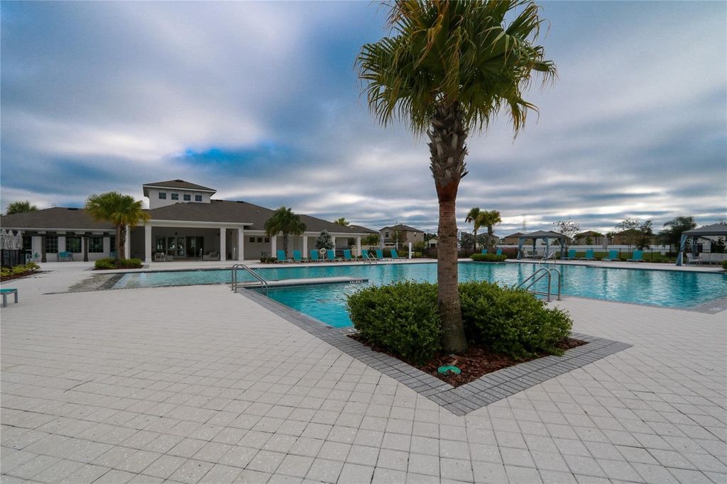 Image 29 of property listing at 7154 SAMUEL IVY DRIVE, Tampa, FL 33619