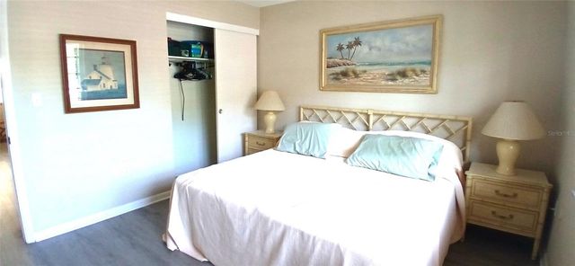 650 PINELLAS POINT DRIVE S 110, St Petersburg, FL 33705