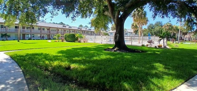 650 PINELLAS POINT DRIVE S 110, St Petersburg, FL 33705