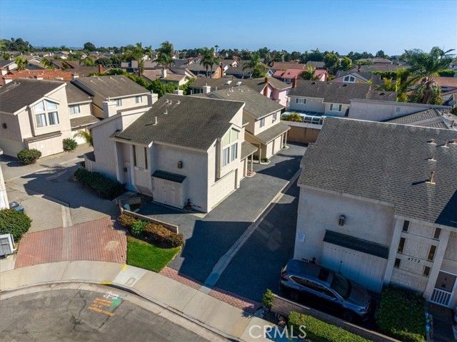 4782 James, Huntington Beach, CA 92649