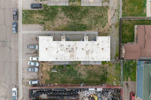 1713 N 10th Ave, Pasco, WA 99301