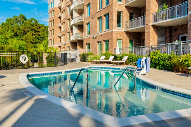 155 Wingo Way 413, Mount Pleasant, SC 29464