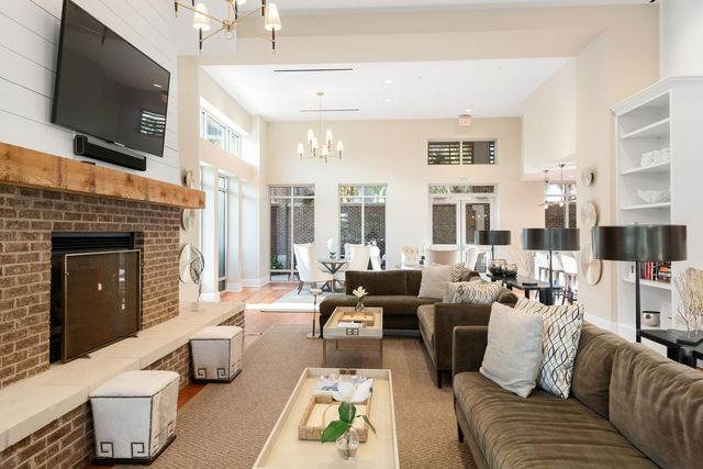 155 Wingo Way 413, Mount Pleasant, SC 29464