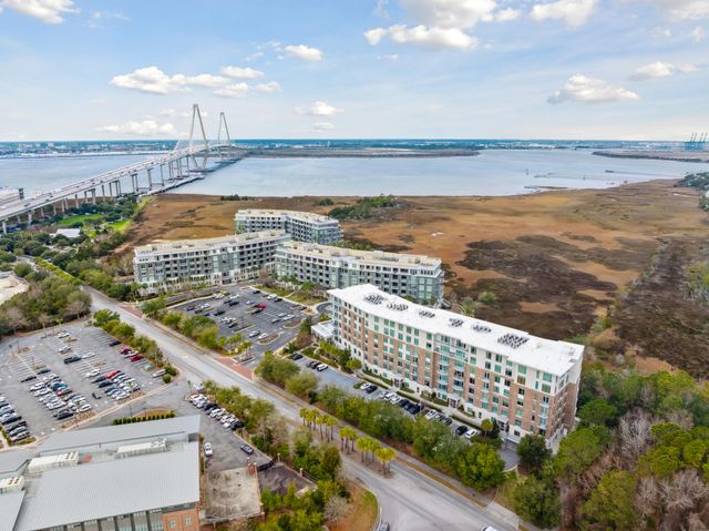 155 Wingo Way 413, Mount Pleasant, SC 29464