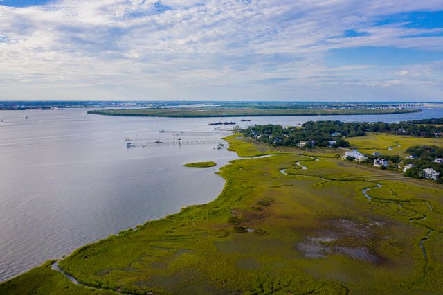 155 Wingo Way 413, Mount Pleasant, SC 29464