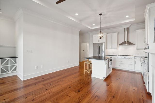 155 Wingo Way 413, Mount Pleasant, SC 29464