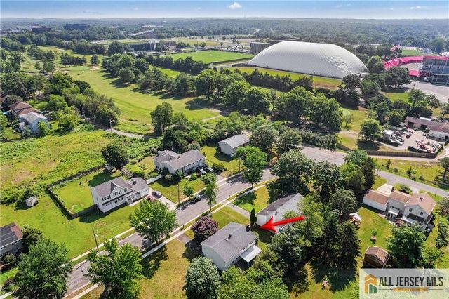 8 Stafford Drive, Piscataway, NJ 08854